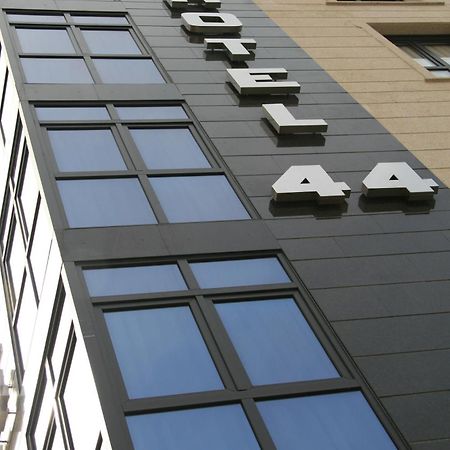 Hotel 44 Gijon Exterior photo