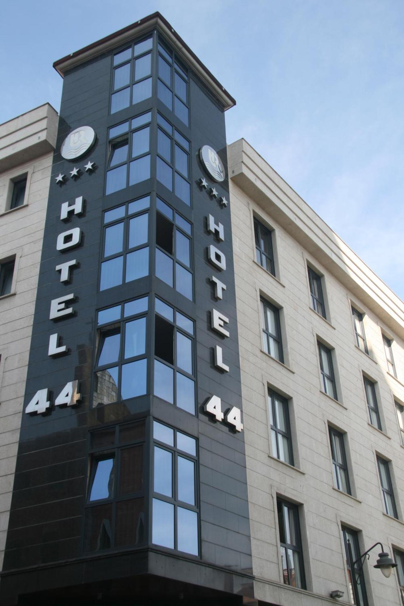 Hotel 44 Gijon Exterior photo