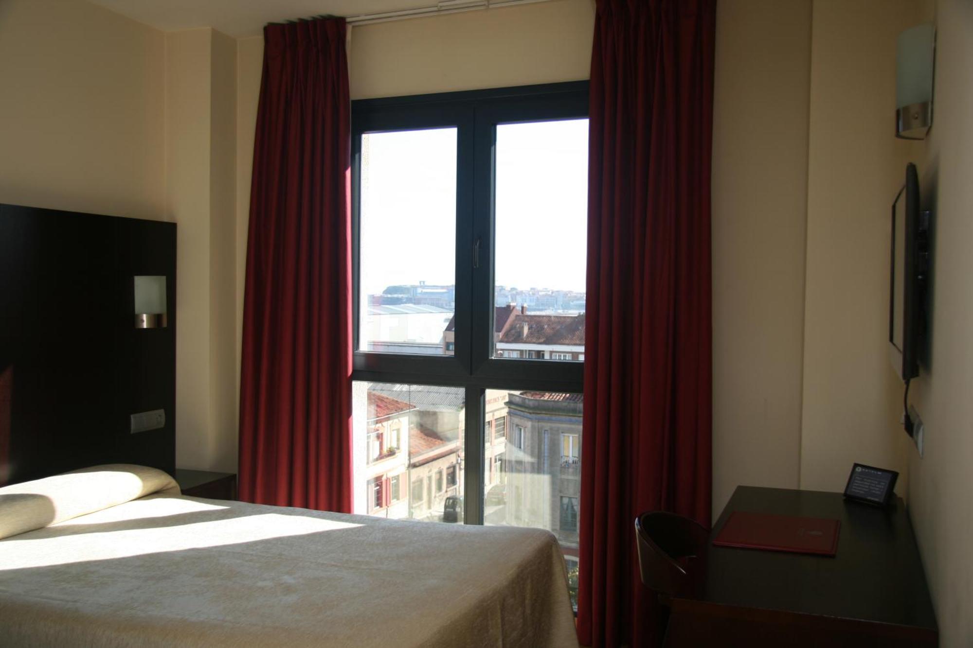Hotel 44 Gijon Exterior photo